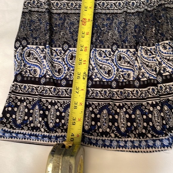 Women’s long Nylon pants size small/medium black white blue pattern drawstring - Picture 3 of 10